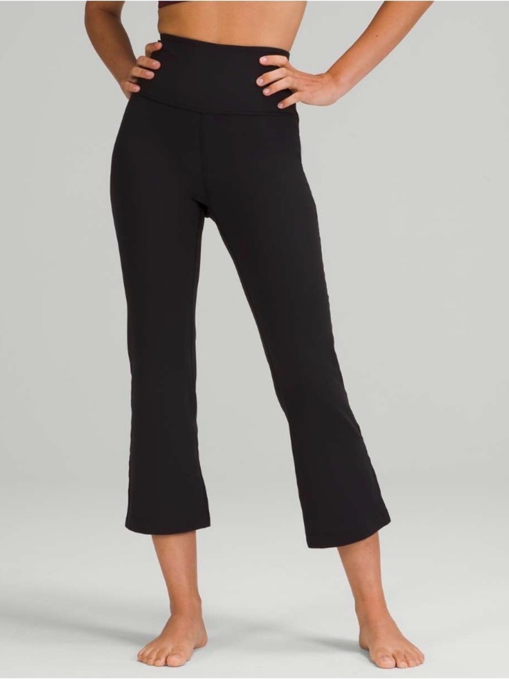 Lululemon Groove Super-High Rise Crop 23”